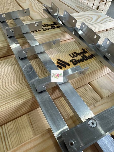 Mechanizm WZMOCNIONY aluminiowy do obrotowych żaluzji zewnętrznych "Wood Brothers Light" 0,5m